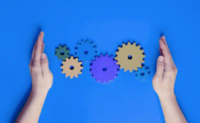 gears representing optimization steps